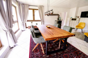 birds-nest Ferienwohnung Waldblick Kamin